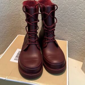 Michael Kors Women's 10 Lace Up Lined Rubber Rain Boots Dark Berry Fall New